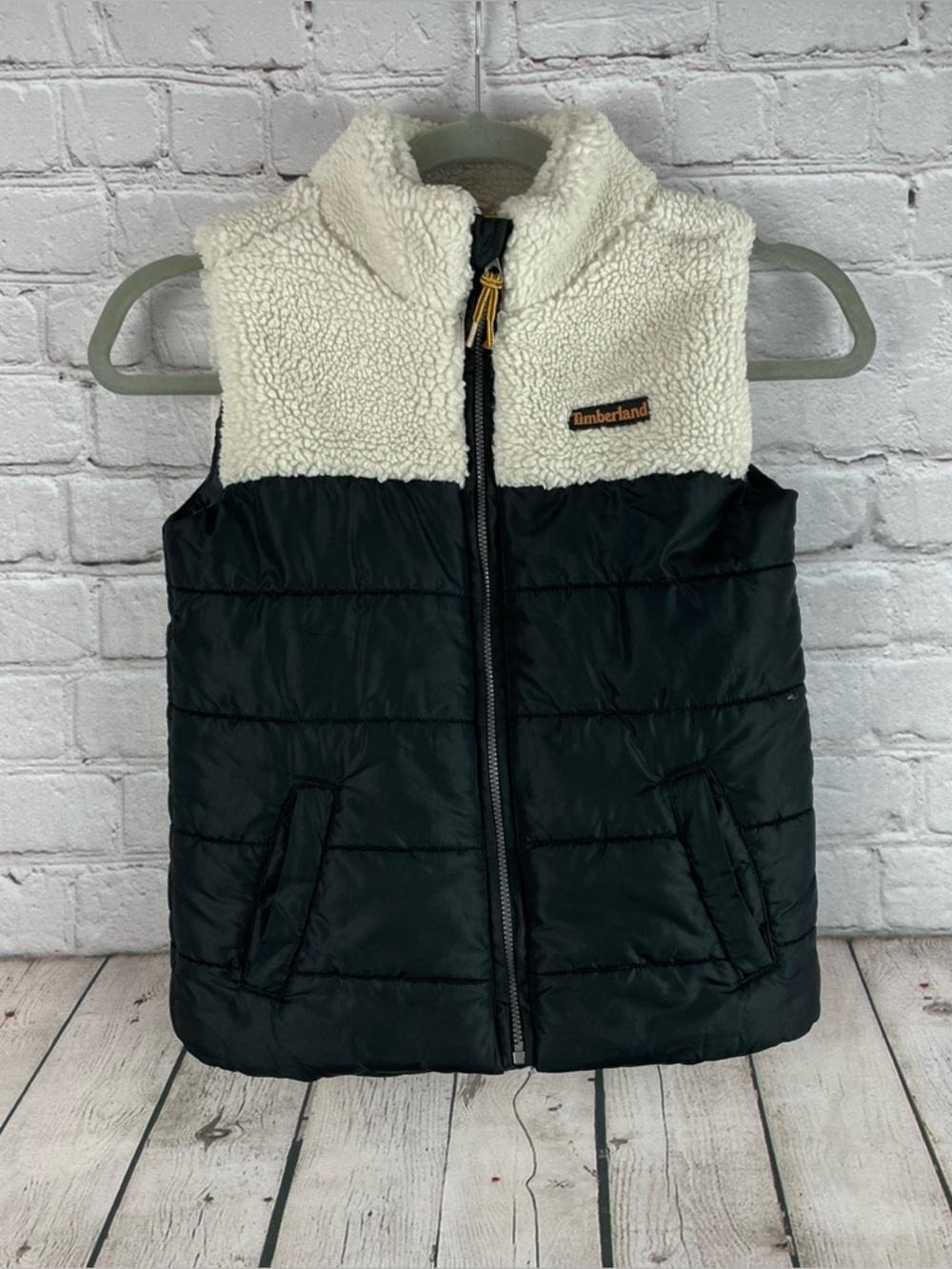 Timberland Size 6 Kids Sheepskin Outdoor Puffer Vest EUC